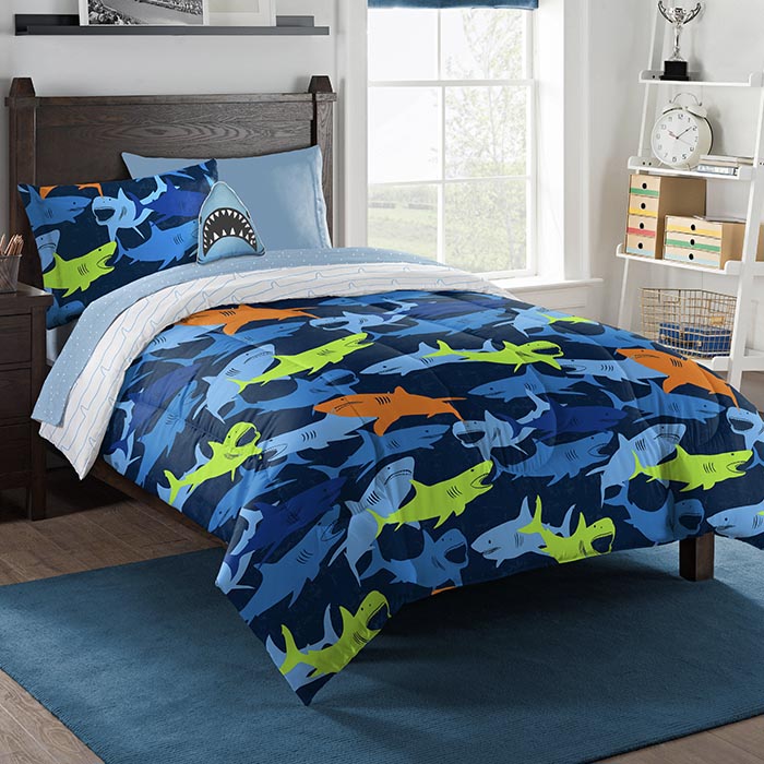 Shark Adventure 6-Piece Twin Bed in a Bag
